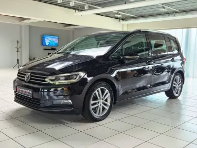 Gebraucht VW Touran Sound 150 PS (110 kW) 2017 Schwarz Van / Kleinbus