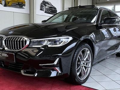 BMW 330e