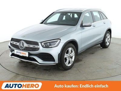 Silber Gebraucht 2021 Mercedes GLC220 AMG line SUV | 38.360 €