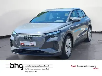Gebraucht Audi Q4 e-tron Basis 125 kW (170 PS) 2023 Grau SUV