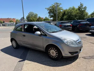 Gebraucht Opel Corsa Basis 80 PS (58 kW) 2007 Silber Kleinwagen