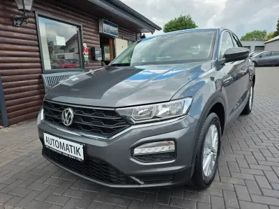 Gebraucht VW T-Roc Basis 150 PS (110 kW) 2018 Grau SUV