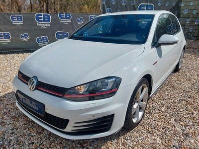 Weiß Gebraucht 2016 VW Golf GTI Limousine | 12.999 € (Superpreis)