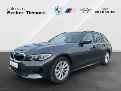 Gebraucht BMW 318 Advantage 150 PS (110 kW) 2022 Grau Kombi