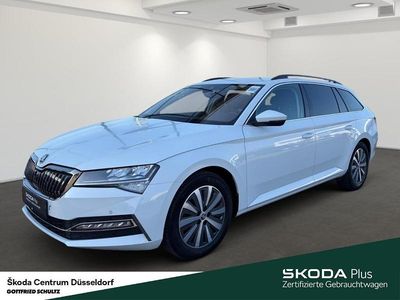 Gebraucht Skoda Superb Business Line 218 PS (160 kW) 2023 Weiss Kombi