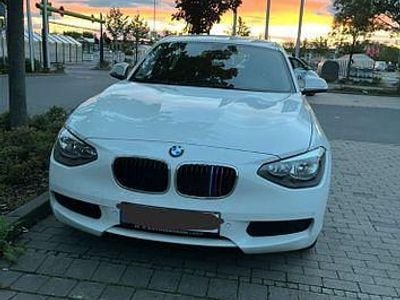 Usata BMW 116 129 CV (94 kW) 2014 Bianco Utilitaria