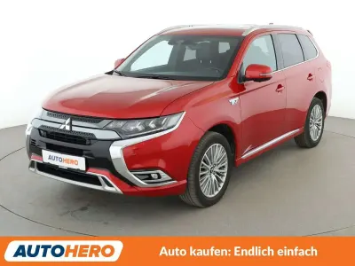 Gebraucht Mitsubishi Outlander P-HEV Top 224 PS (164 kW) 2019 Rot SUV