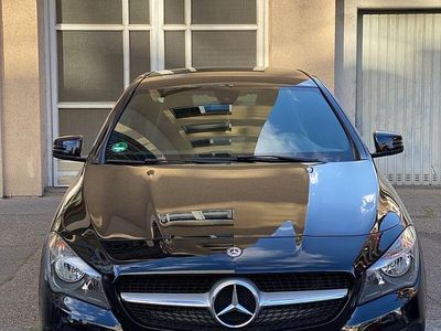 Mercedes CLA200