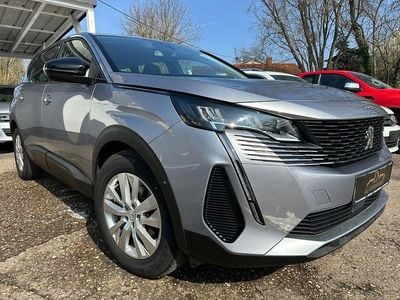 Gebraucht Peugeot 5008 Active 131 PS (96 kW) 2023 Grau Van / Kleinbus