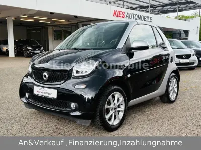 Gebraucht Smart ForTwo Cabrio 90 PS (66 kW) 2017 Schwarz Cabrio
