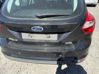 Brugt Ford Focus 101 HK (74 kW) 2014 Sort Sedan
