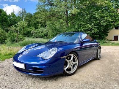 Porsche 911 Carrera