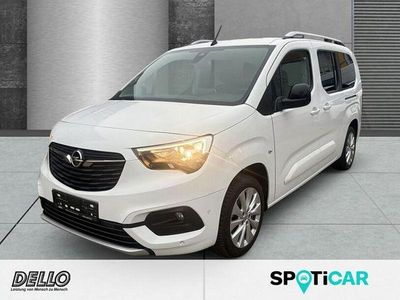 Weiß Gebraucht 2022 Opel Combo Life Ultimate Van / Kleinbus | 16.990 € (Fairer Preis)
