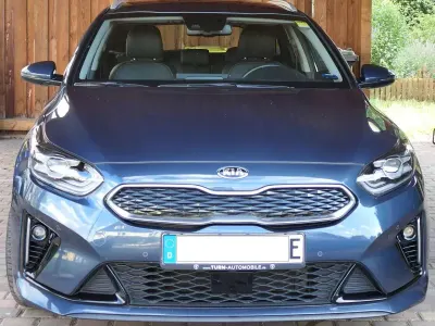 Gebraucht Kia Ceed Sportswagon Spirit 141 PS (103 kW) 2021 Blau Kombi