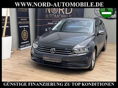 Gebraucht VW Passat 122 PS (89 kW) 2021 Grau Kombi