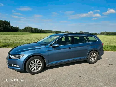 Gebraucht VW Passat 150 PS (110 kW) 2018 Blau Kombi