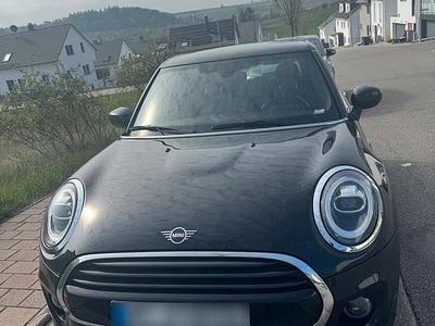 Gebraucht Mini Cooper 136 PS (100 kW) 2020 Schwarz Kleinwagen