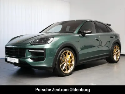 Gebraucht Porsche Cayenne Turbo E-Hybrid Coupe 740 PS (544 kW) 2024 Farbe nach wahl (gruen) SUV