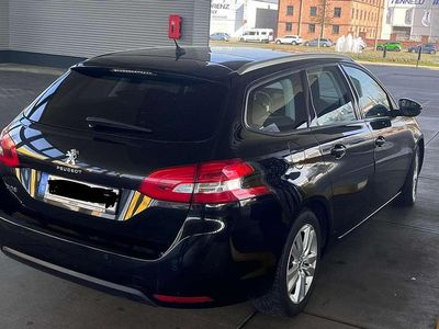 Gebraucht 2017 Peugeot 308 Kombi | 8.399 € (Etwas zu teuer)