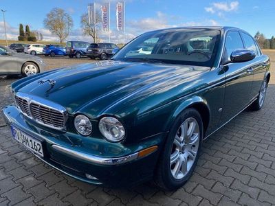 Jaguar XJ6