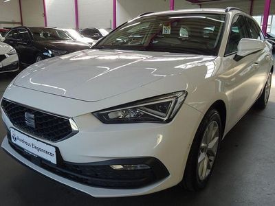Weiß Gebraucht 2022 Seat Leon ST Style Kombi | 17.749 € (Fairer Preis)