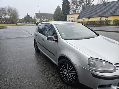 Gebraucht VW Golf IV 115 PS (84 kW) 2004 Silber Limousine