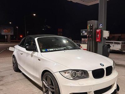 Gebraucht BMW 120 Cabriolet M Sport 263 PS (193 kW) 2010 Weiß Cabrio