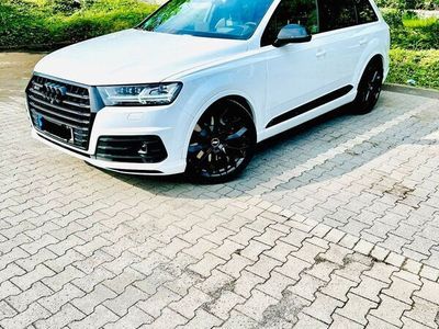 gebraucht Audi SQ7 -Scheckheft-Standhzg-Pano-HeadUp- Top Zustand