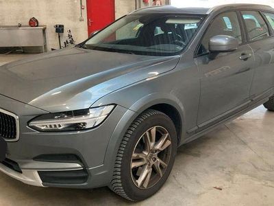 Gebraucht Volvo V90 CC 190 PS (139 kW) 2018 Grau Kombi
