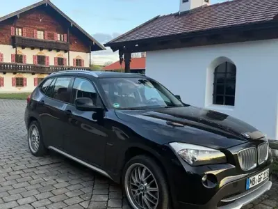 Gebraucht BMW X1 177 PS (130 kW) 2010 Schwarz SUV