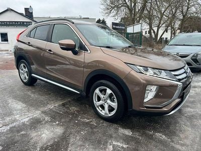 Braun Gebraucht 2018 Mitsubishi Eclipse Cross Top SUV | 17.900 € (Guter Preis)