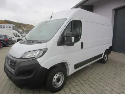 Usata Fiat Ducato 140 CV (102 kW) 2023 Colore esterno Furgone