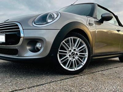 Usado Mini Cooper 136 HP (100 kW) 2019 Bege Citadino