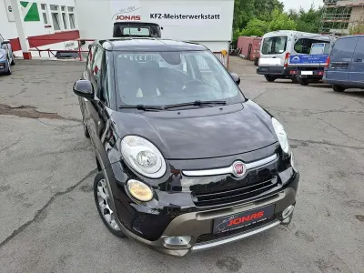Gebraucht Fiat 500L Trekking 120 PS (88 kW) 2017 Schwarz Van / Kleinbus