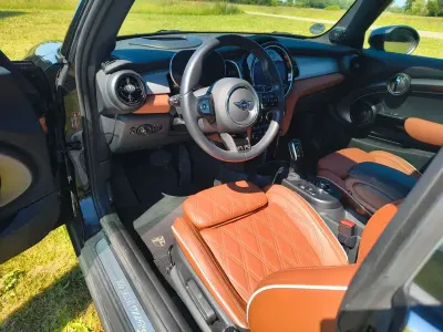 Usata Mini Cooper SE 135 kW (184 CV) 2023 Nero Utilitaria