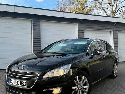 Gebraucht Peugeot 508 150 PS (110 kW) 2011 Schwarz Kombi