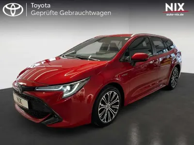 Gebraucht Toyota Corolla Team 122 PS (89 kW) 2021 Karminarot metallic Kombi