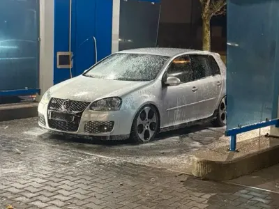 Gebraucht VW Golf IV GTI 200 PS (147 kW) 2005 Silber Limousine