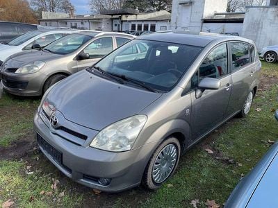Gebraucht Toyota Corolla Verso 116 PS (85 kW) 2005 Beige mica metallic Van / Kleinbus
