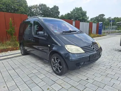 Gebraucht Mercedes Vaneo 102 PS (75 kW) 2003 Schwarz Van / Kleinbus