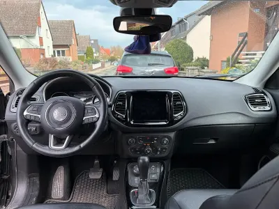 Gebraucht Jeep Compass 170 PS (125 kW) 2020 Andere farben SUV