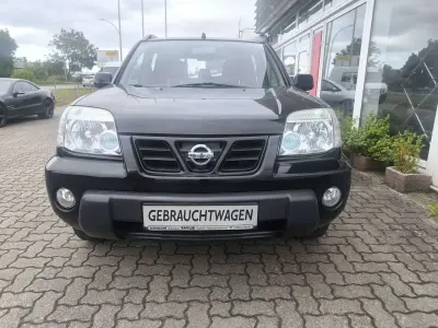 Gebraucht Nissan X-Trail Comfort 140 PS (102 kW) 2003 Schwarz SUV