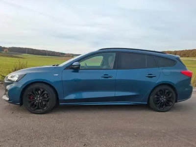 Gebraucht Ford Focus ST-Line 150 PS (110 kW) 2019 Blau Kombi