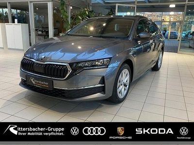 (graphitegrau metallic) Gebraucht 2025 Skoda Octavia Selection Kombi | 31.390 € (Fairer Preis)