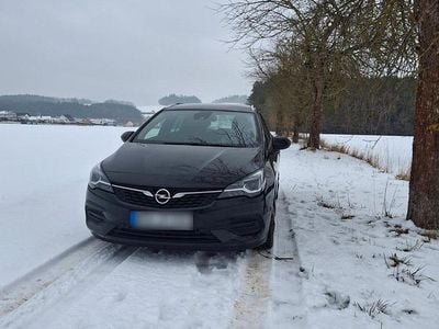 Gebraucht Opel Astra 125 PS (91 kW) 2019 Schwarz Limousine