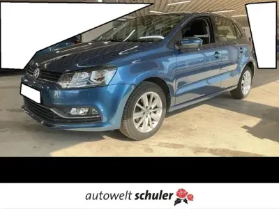 Gebraucht VW Polo Comfortline 90 PS (66 kW) 2014 Blau Limousine
