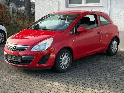 Gebraucht Opel Corsa Edition 69 PS (50 kW) 2011 Rot Kleinwagen