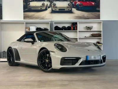 Gebraucht Porsche 992 450 PS (330 kW) 2020 Grau Cabrio