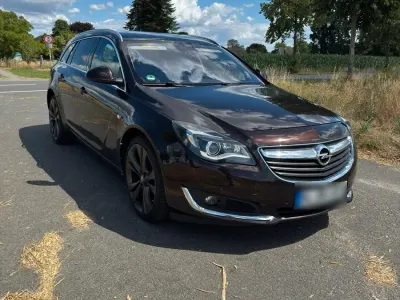Gebraucht Opel Insignia Sport 250 PS (183 kW) 2015 Braun Kombi