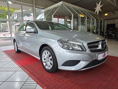 Usata Mercedes A200 156 CV (114 kW) 2014 Argento Berlina